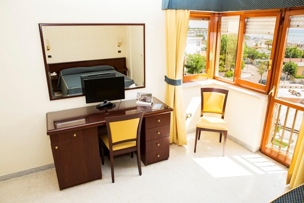 Hotel Sacco Bernalda Zimmer foto